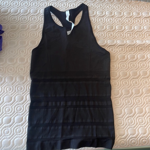 Like new - Picture 1 of 3